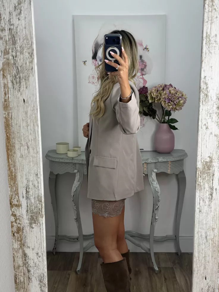 Chaqueta cruzada taupe