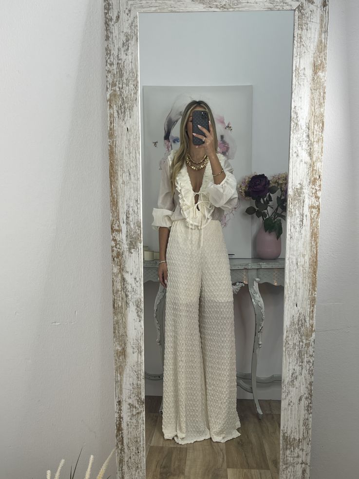 Pantalón tejido punto rugoso hueso