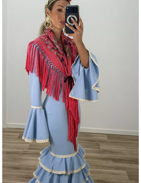 Mantón bordado coral colores