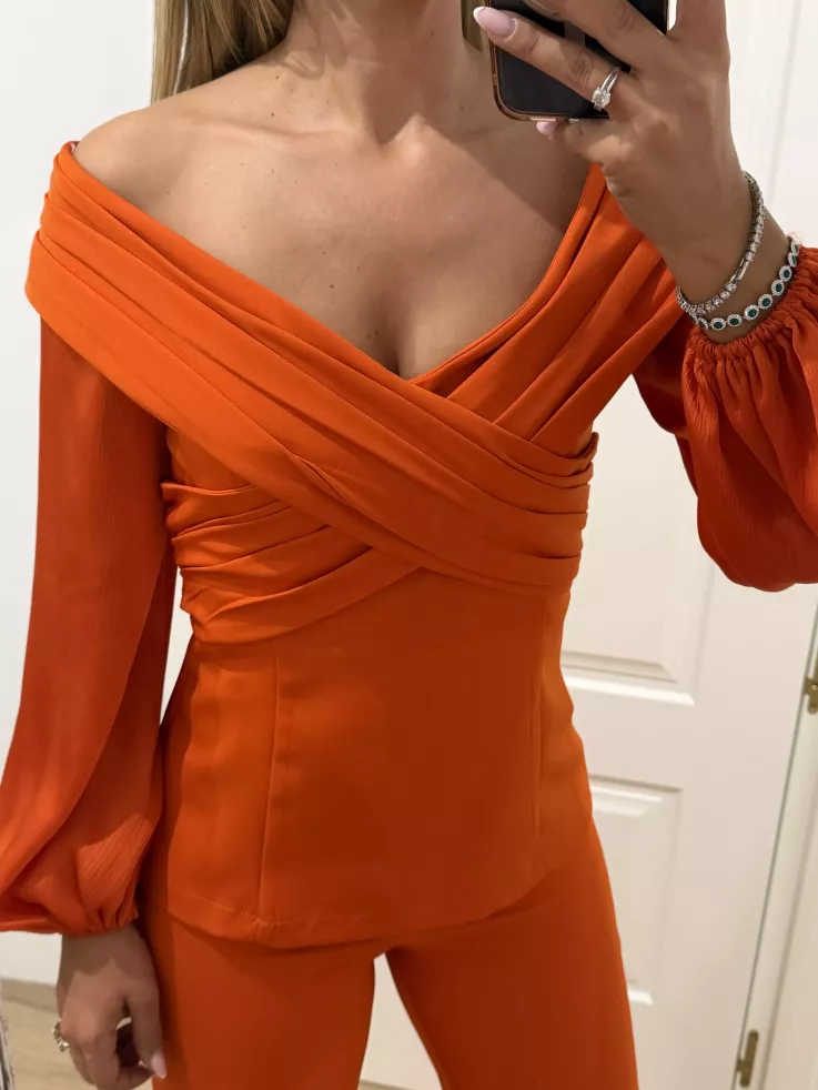 Conjunto Lomas naranja