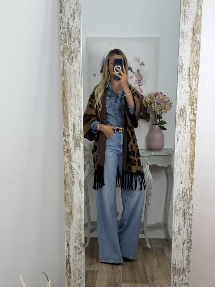 Cardigan print oscuro flecos