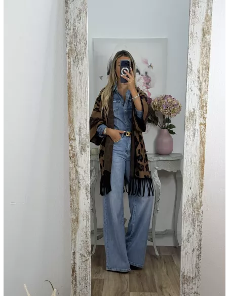 Cardigan print oscuro flecos