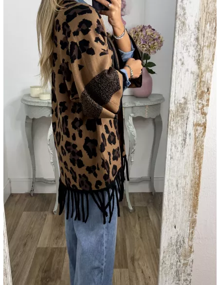 Cardigan print oscuro flecos