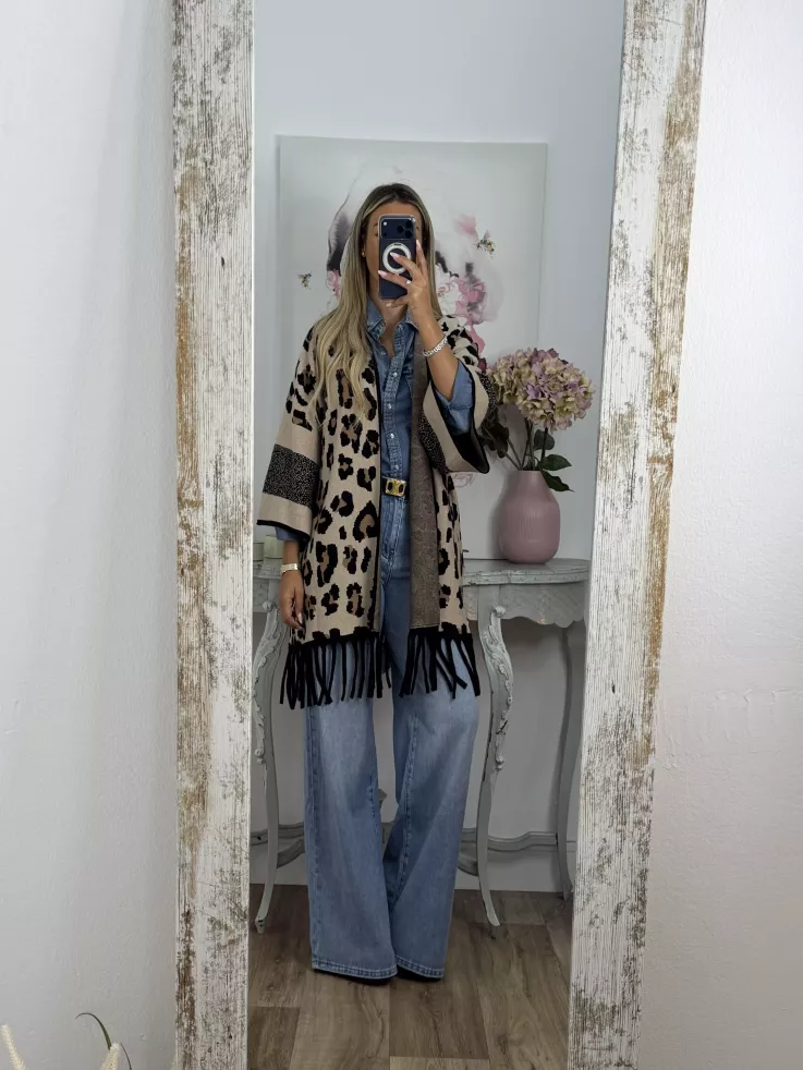 Cardigan print claro flecos