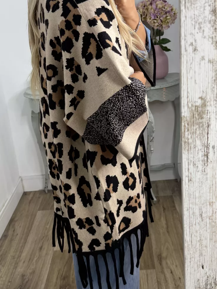 Cardigan print claro flecos
