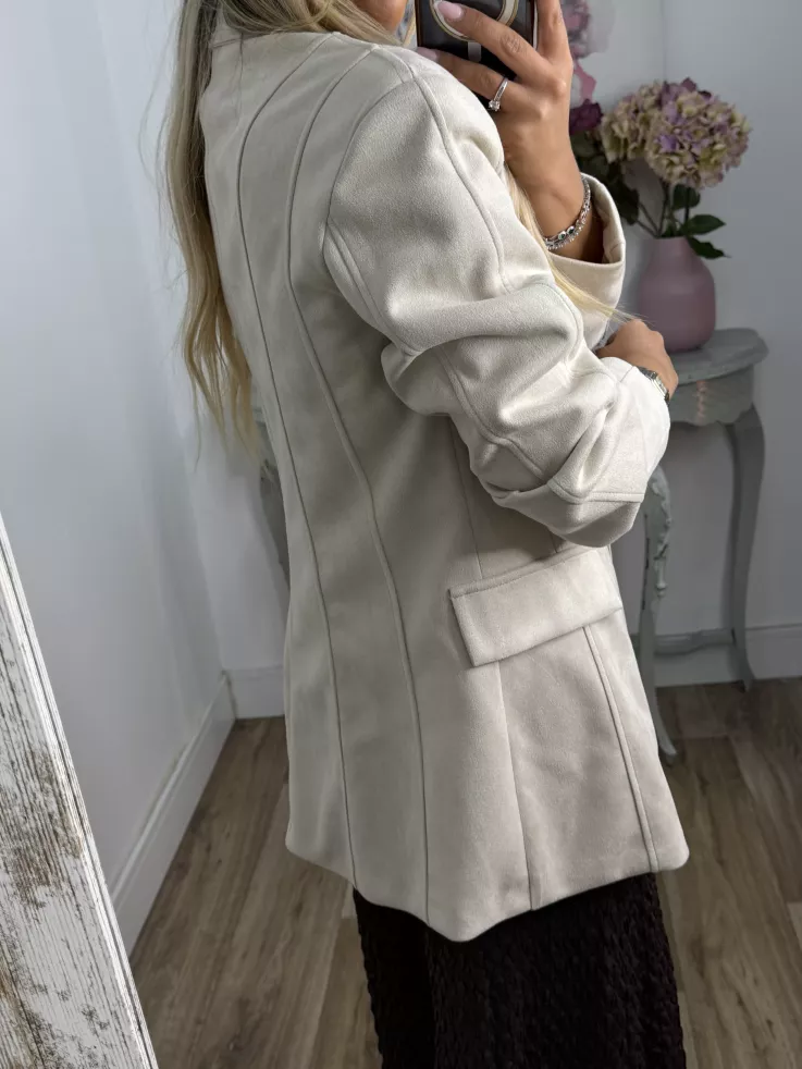 Chaqueta Adri antelina hueso