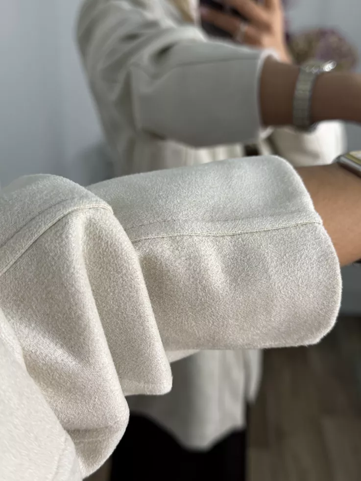 Chaqueta Adri antelina hueso