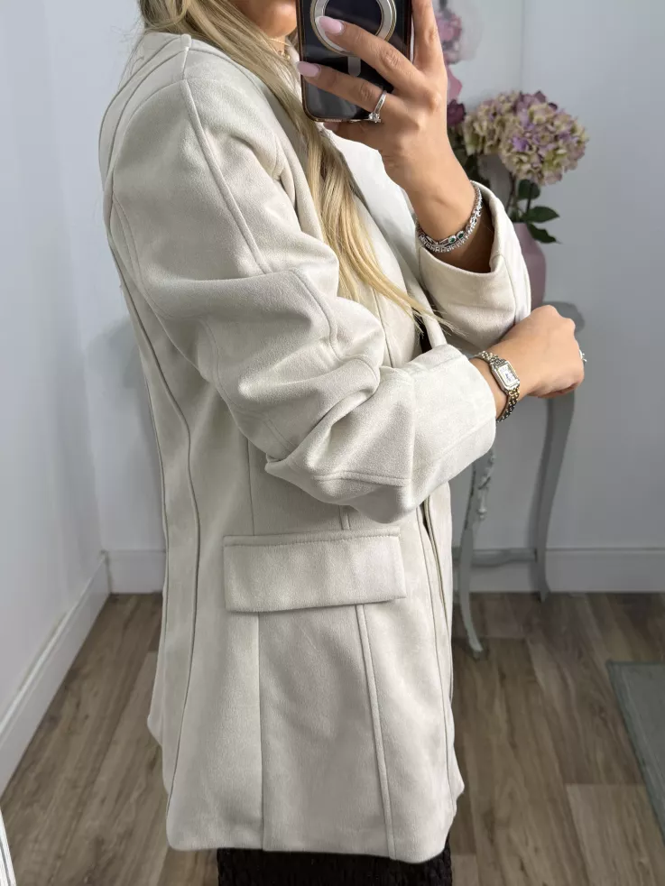 Chaqueta Adri antelina hueso