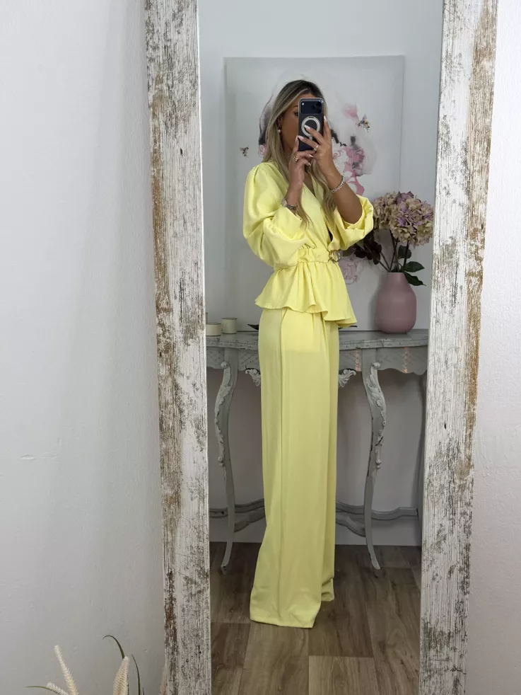 Conjunto Coroline amarillo