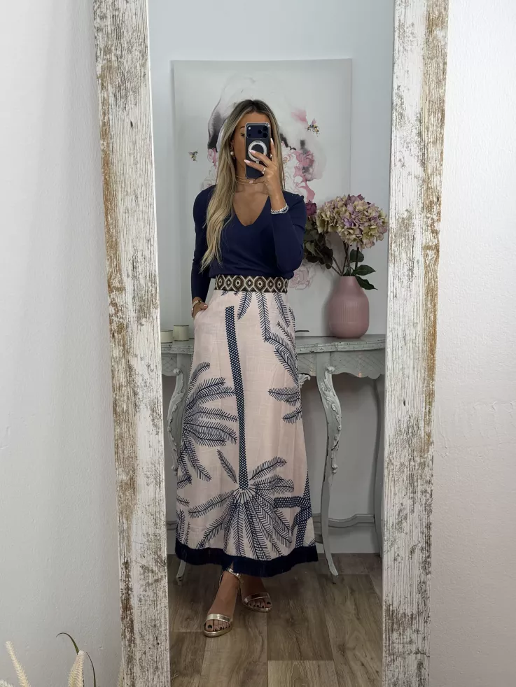Falda estampada azul flecos negros abajo