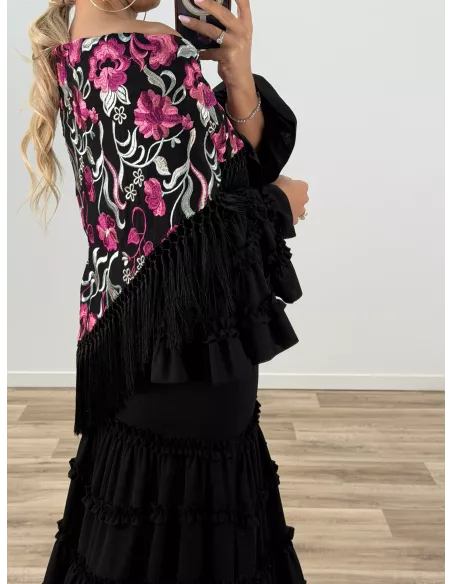 Mantón Rocio negro bordado buganvilla