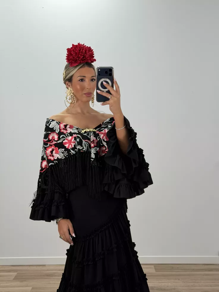 Mantón Rocio negro bordado rojo