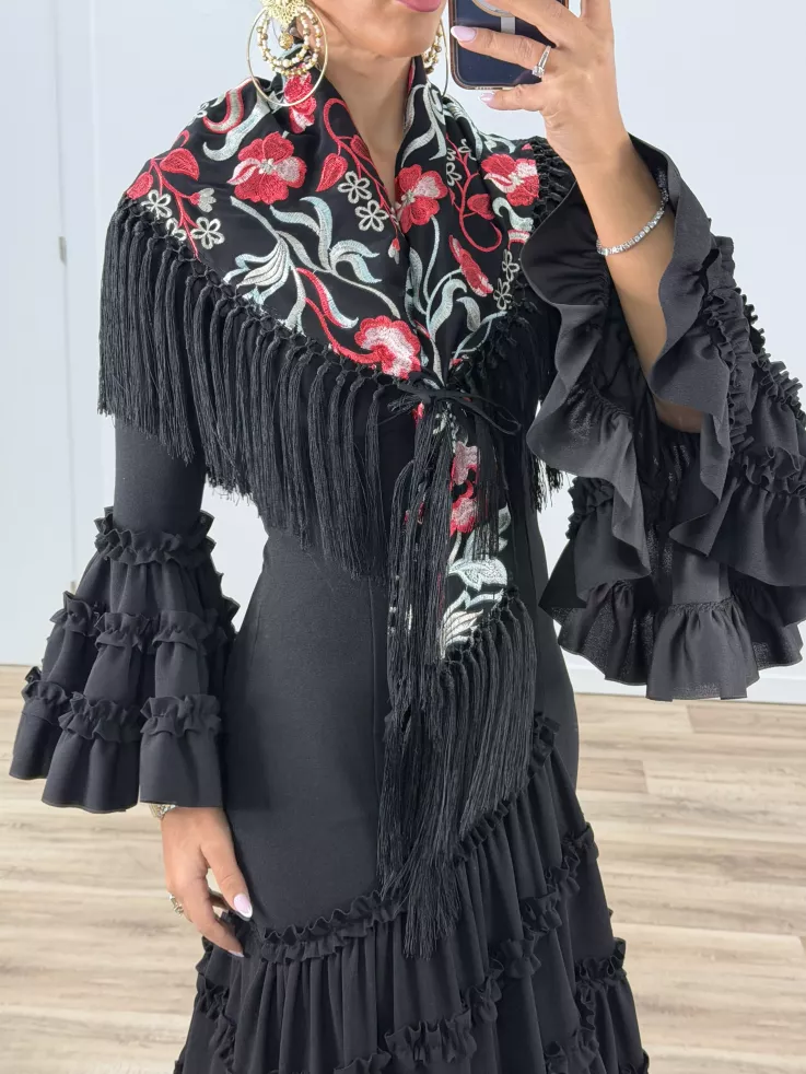 Mantón Rocio negro bordado rojo