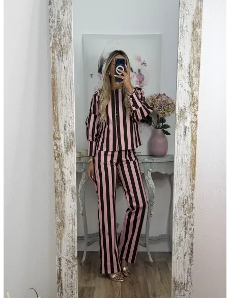 Conjunto Mileni rayas choco y rosa