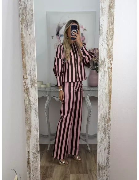 Conjunto Mileni rayas choco y rosa