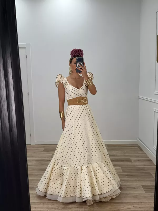 Bata de lunares beige lunares camel