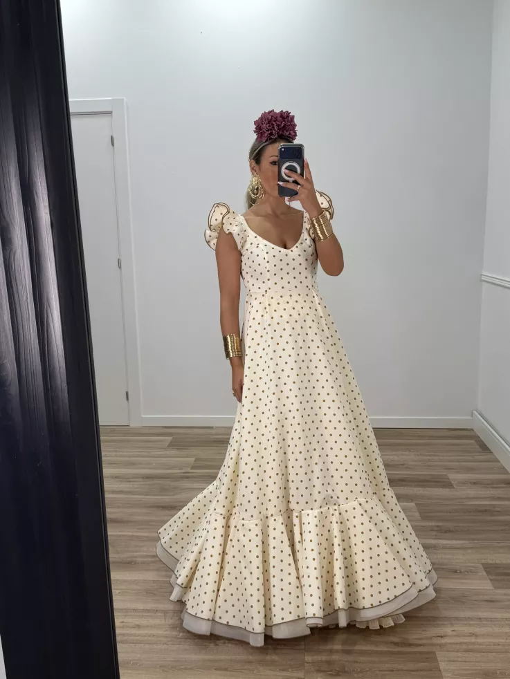 Bata de lunares beige lunares camel