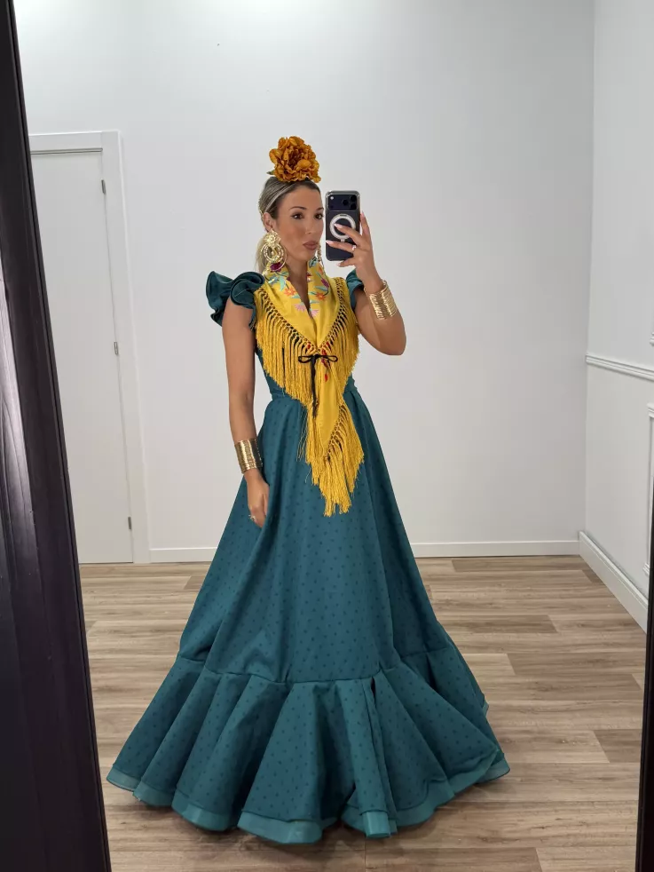 Bata de lunares verde