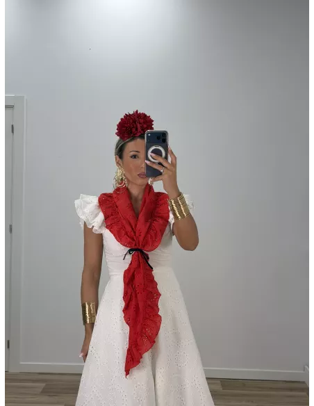 Piquillo perforado rojo