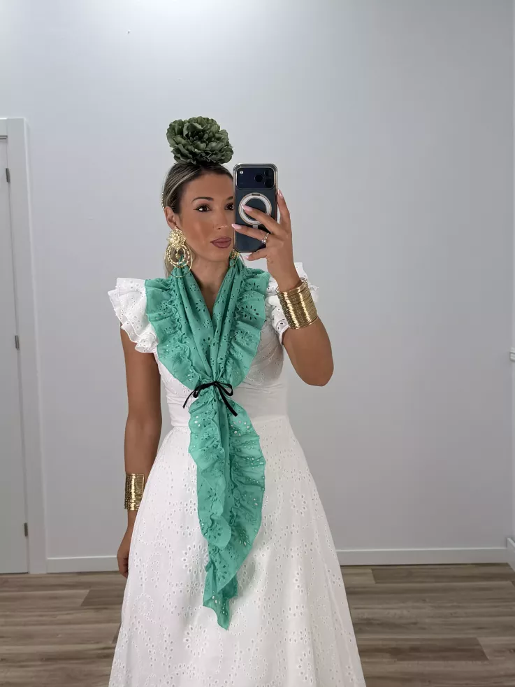 Piquillo perforado verde