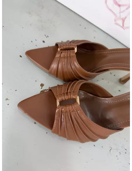 Mules camel
