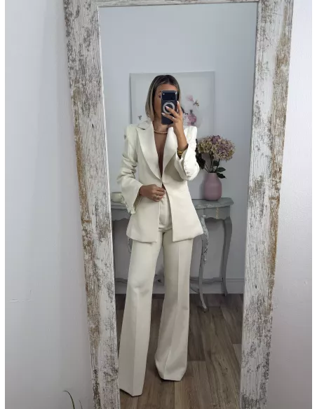 Chaqueta Tavira beige
