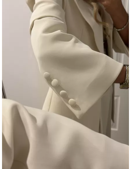 Chaqueta Tavira beige