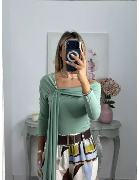 Top Araceli verde