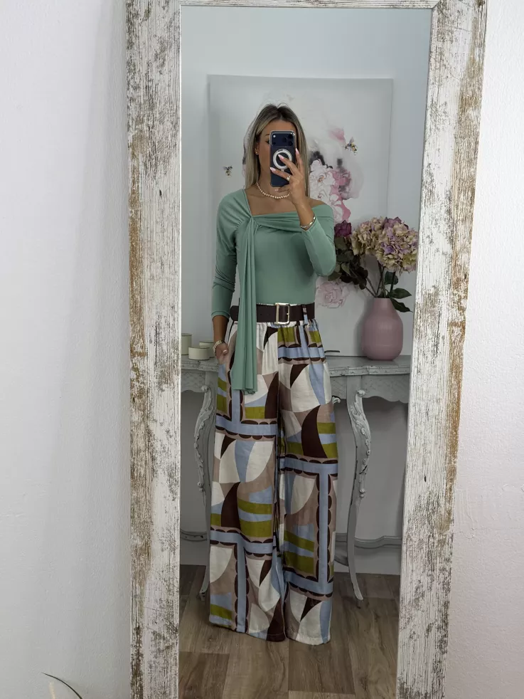 Top Araceli verde