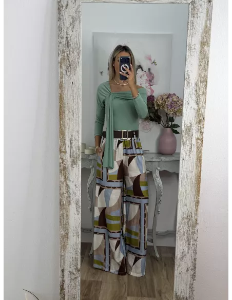 Top Araceli verde