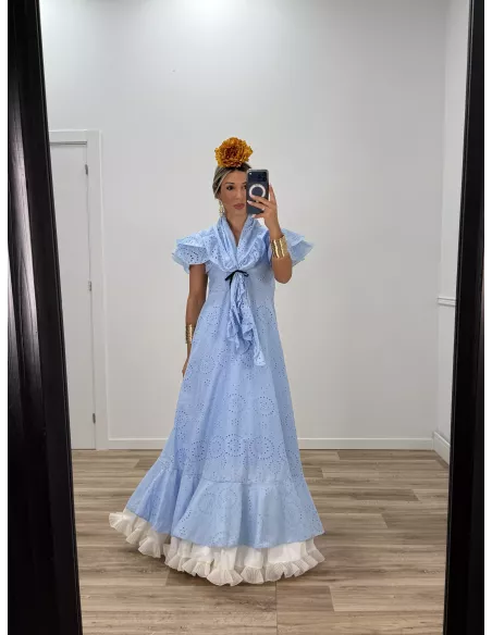 Bata perforada azul