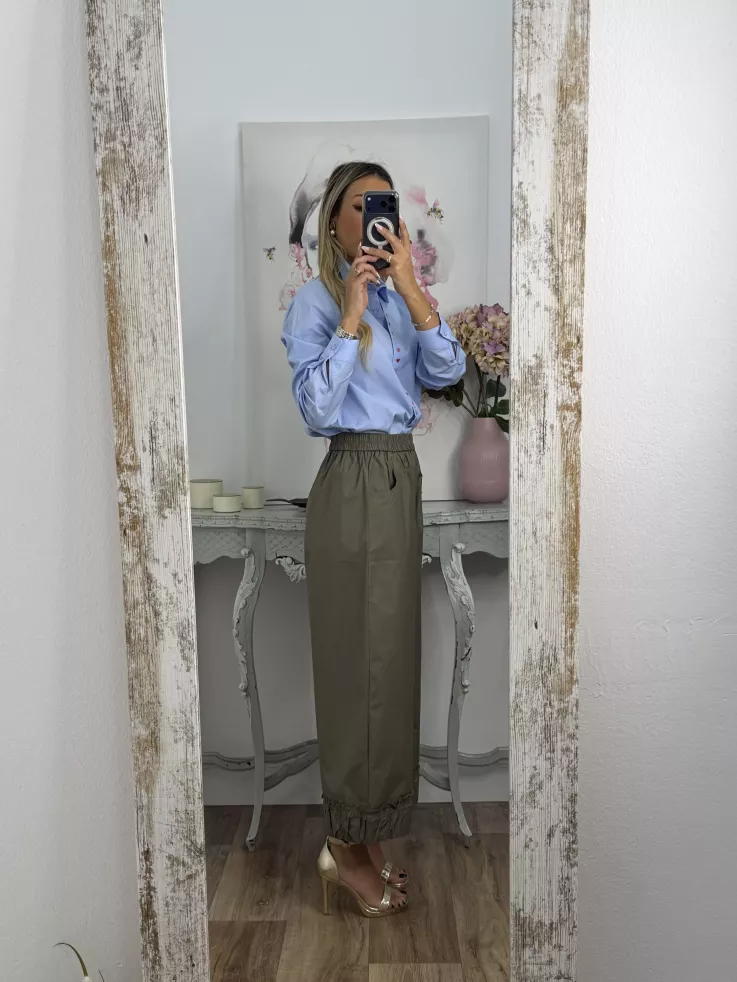 Camisa celeste con corazones