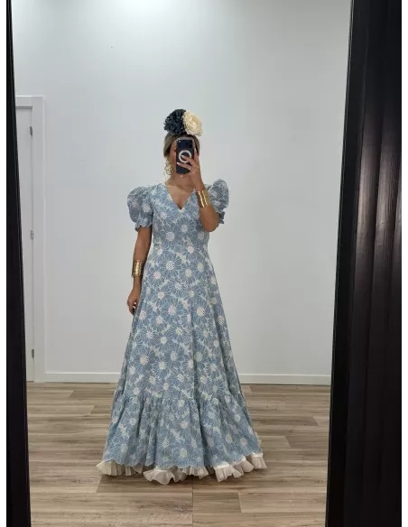 Bata bordada azul espalda al aire