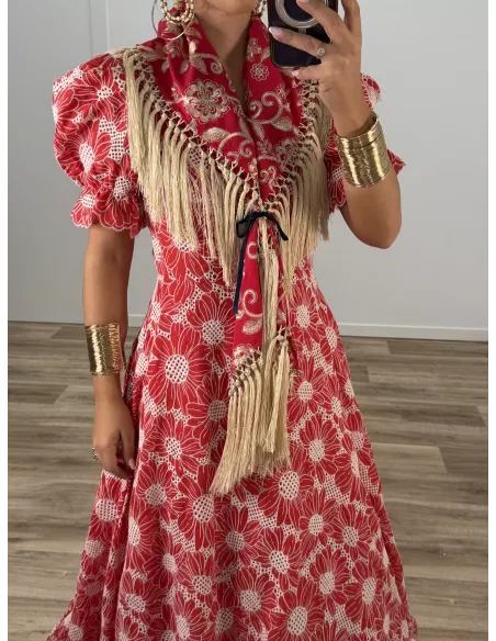 Bata bordada roja espalda al aire