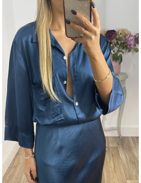 Camisa oversize satinada azul