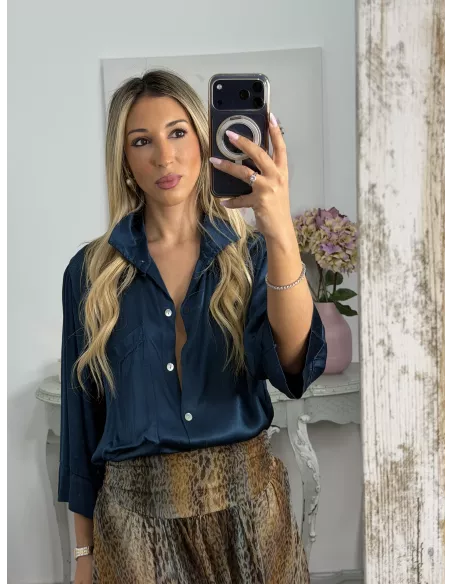 Camisa oversize satinada azul