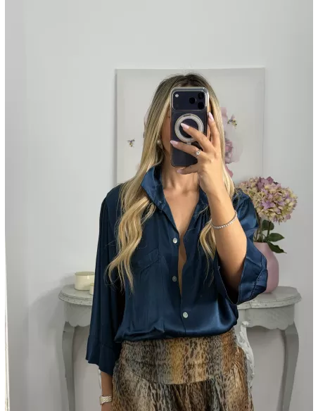 Camisa oversize satinada azul