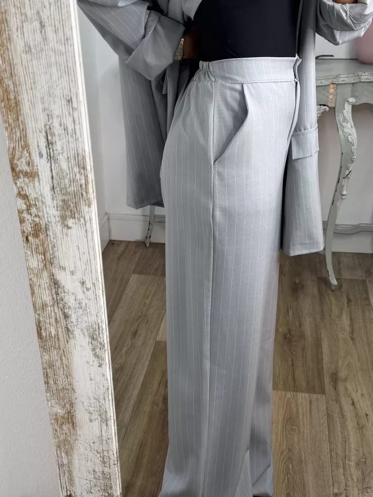 Traje de chaqueta Chiara gris