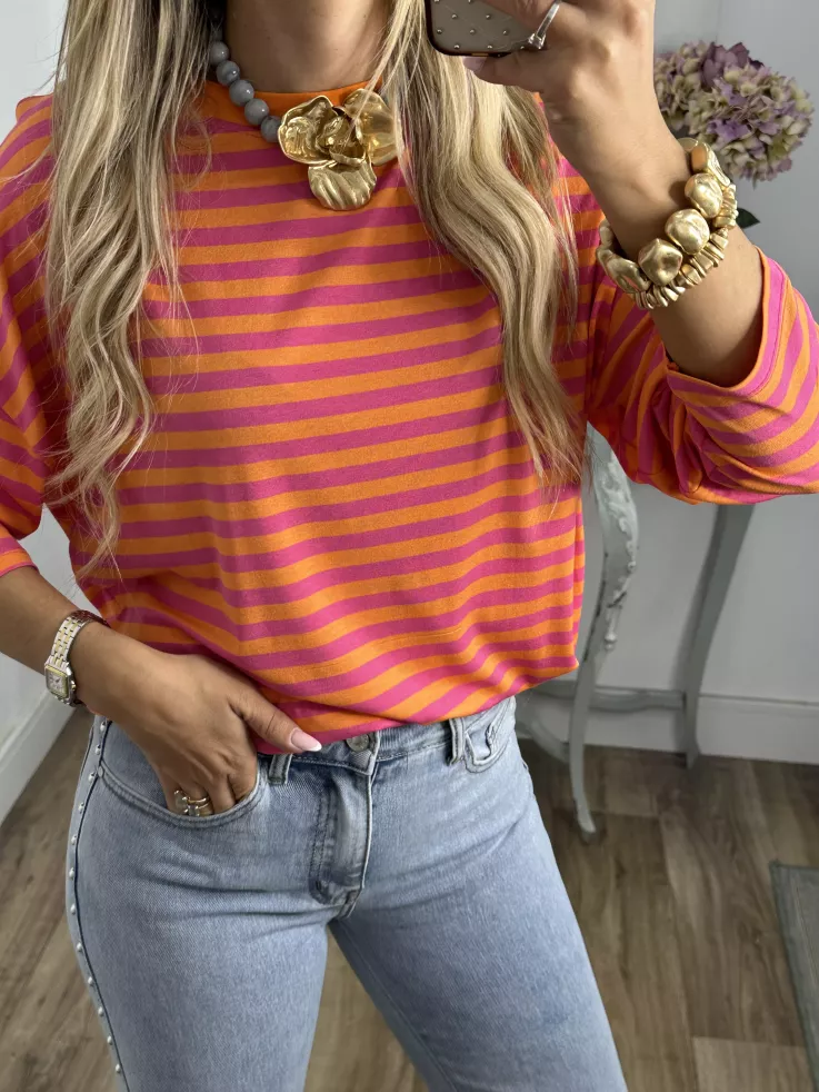 Camiseta San naranja y rosa