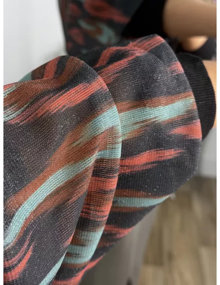 Bomber negra tipo tie dye