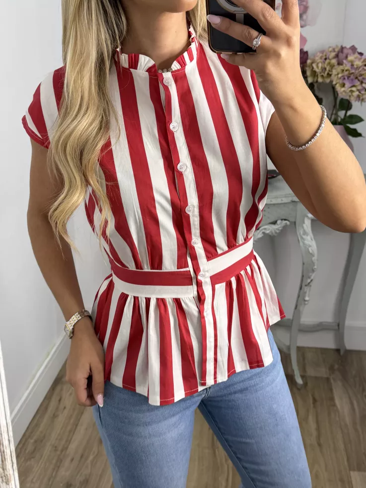 Blusa Ordinari roja y blanca