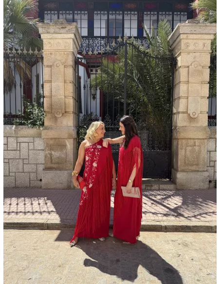 Vestido Mantón bordado rojo