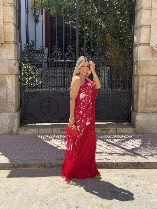 Vestido Mantón bordado rojo