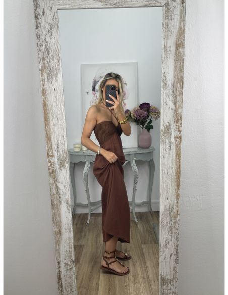 Vestido con escote de crochet