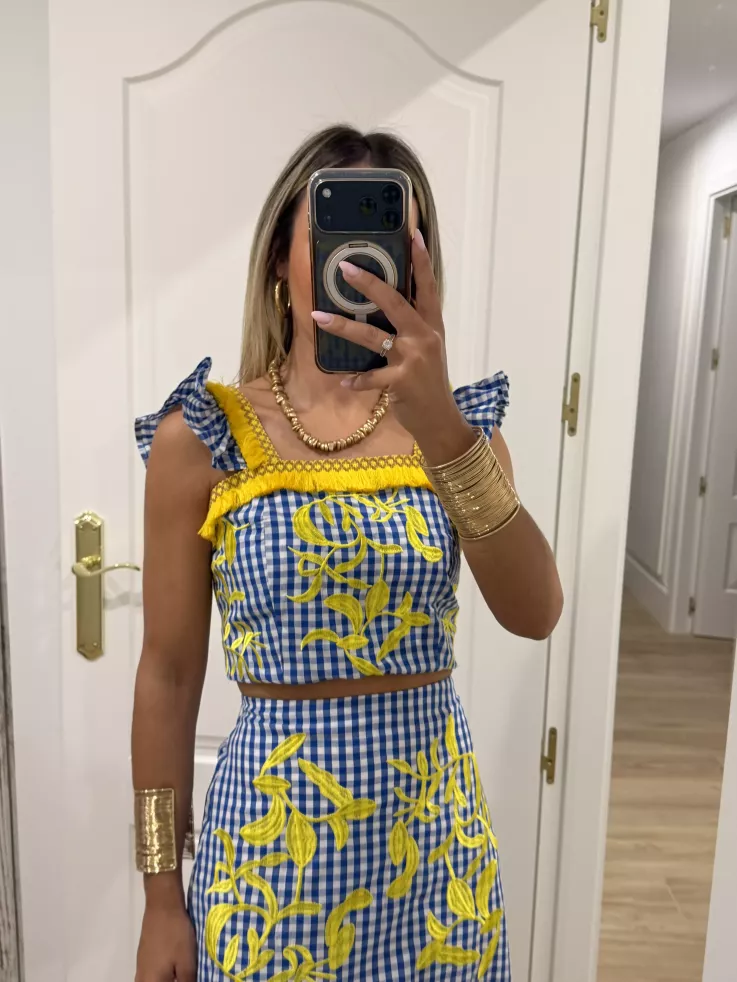 Conjunto Marcela con bordados