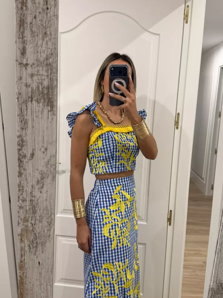 Conjunto Marcela con bordados