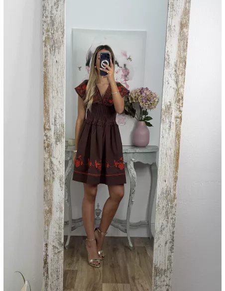 Vestido Dafne bordado choco