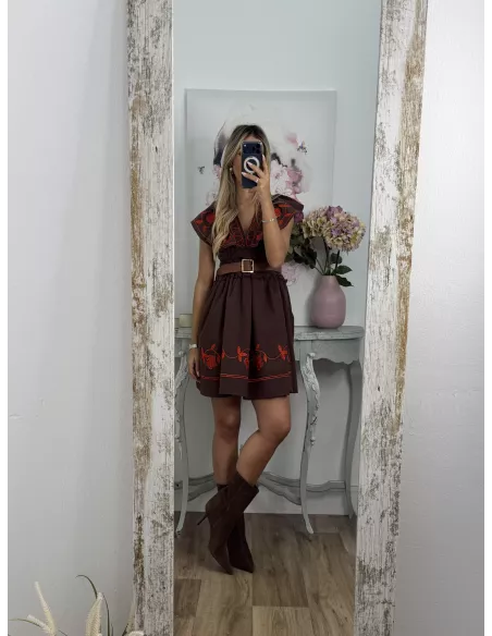 Vestido Dafne bordado choco
