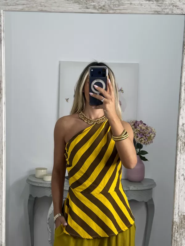 Blusa Tina de rayas mostaza