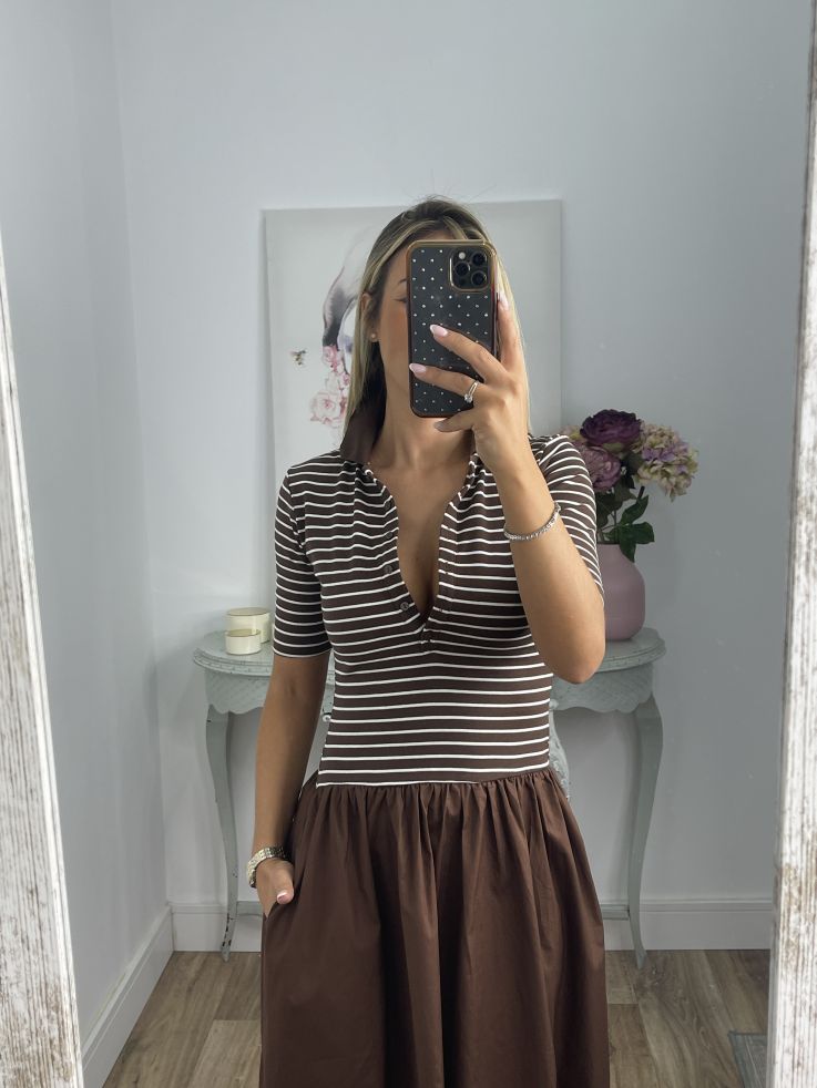 Vestido tipo polo y globo chocolate